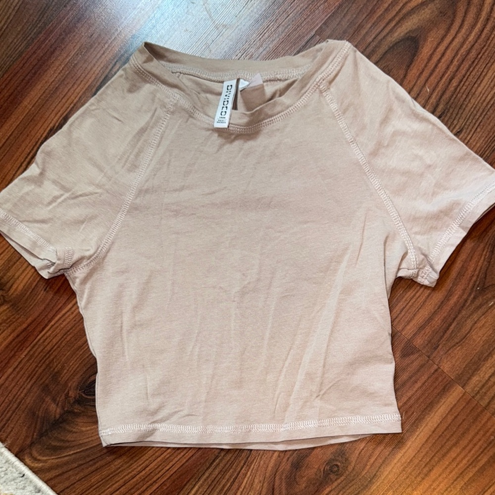 Divided Cream Tan Crop Fitted Short Sleeve Top